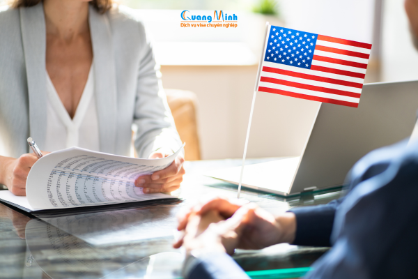 Có người thân ở mỹ có nên khai khi xin visa mỹ không - quang minh visa